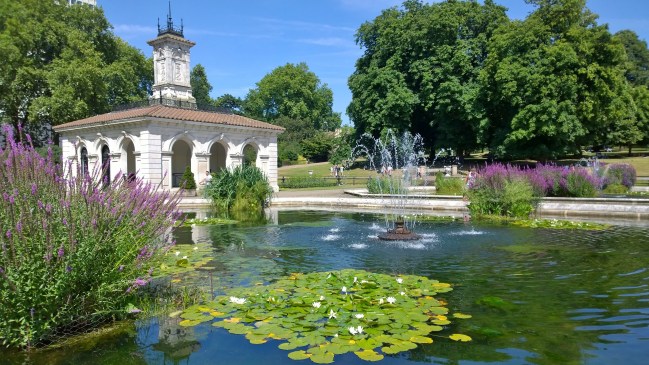 Italian garden Lontoo