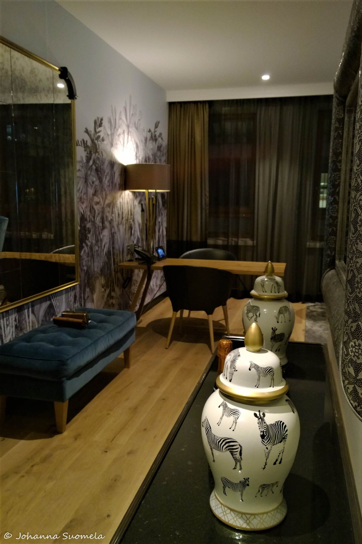 Hotelli F6_20171206_16_24_34_Pro