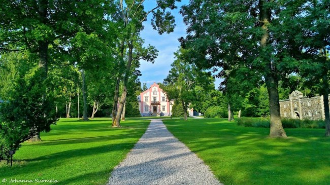 Muhu Padasten kartano