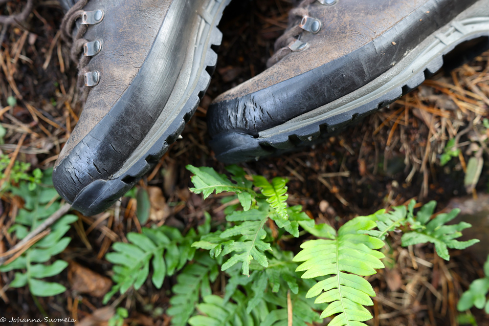 Vaelluskengät ennen uudellenpohjausta.