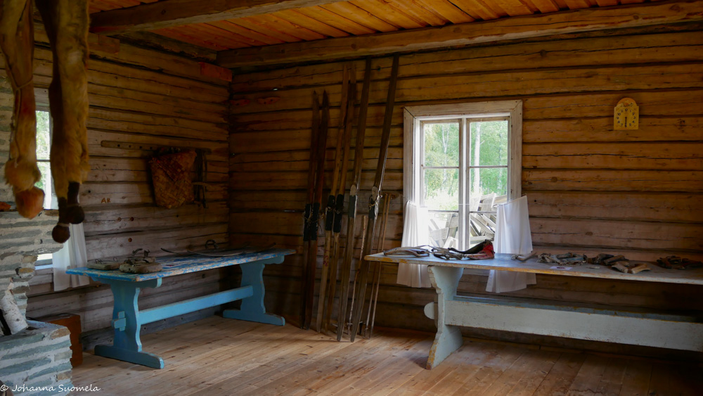 Kuusamon kotiseutumuseo Rävän talo