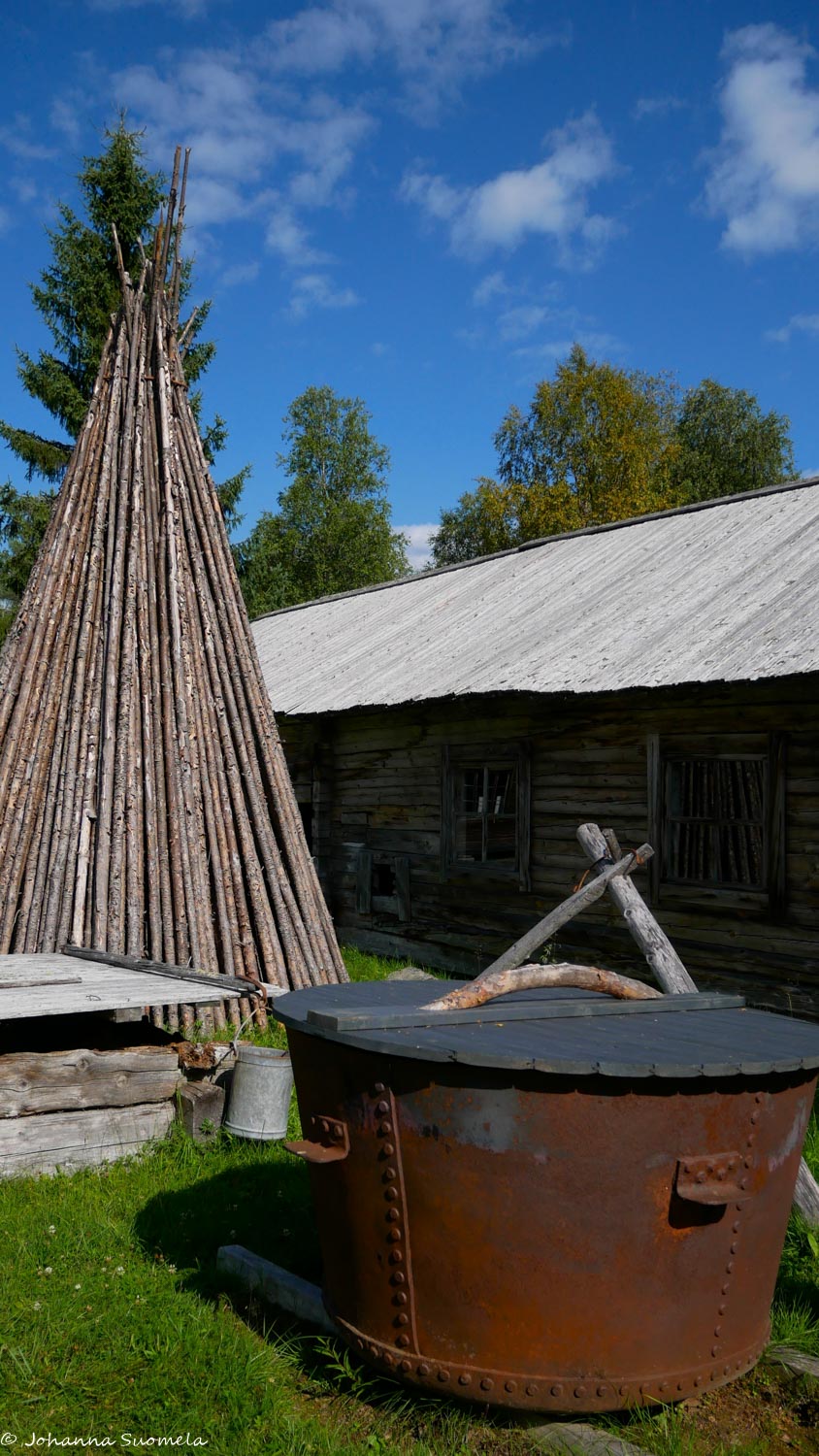 Kuusamon kotiseutumuseo liimankeittopata